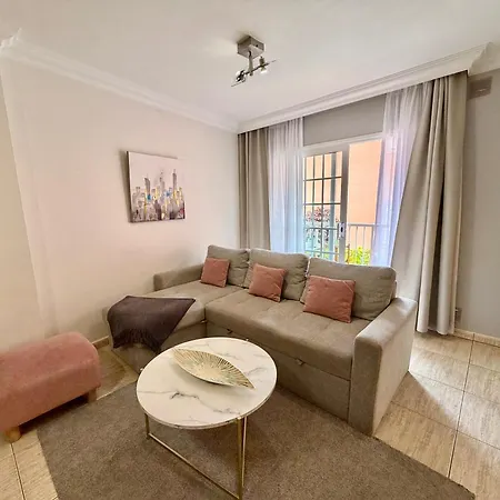 Elegante Piso En *